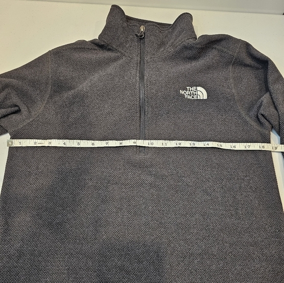 North Face Men's Grey Quarter Zip Pullover Size Small Outdoors Sporty - Picture 5 of 11